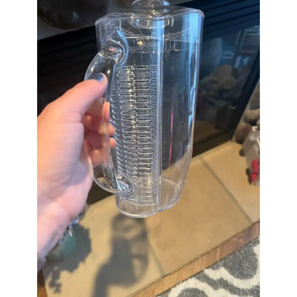 Infusions water pitcher